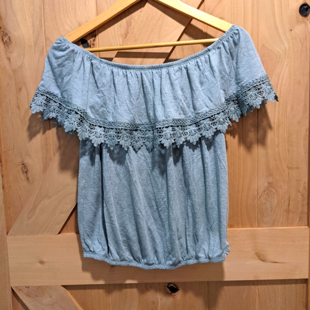Women's shirt